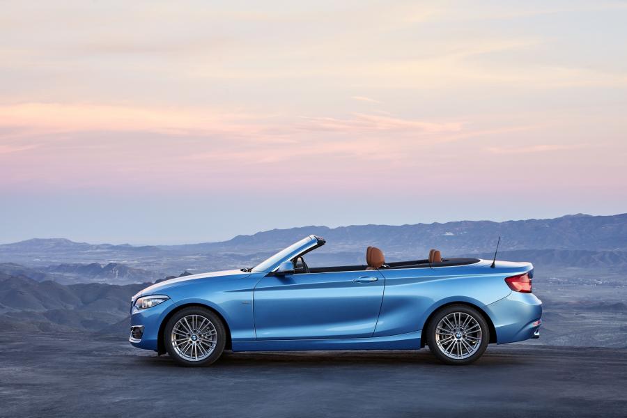  BMW 230i Canvertible Luxury Line (F23) 2017 года  (WW) (фото 13 из 38)